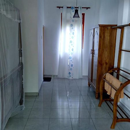 Sounds Of Nature Mini Hotel Mirissa Quarto foto