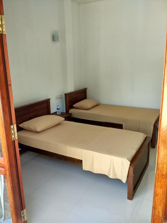 Sounds Of Nature Mini Hotel Mirissa Exterior foto