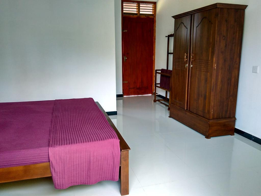 Sounds Of Nature Mini Hotel Mirissa Exterior foto