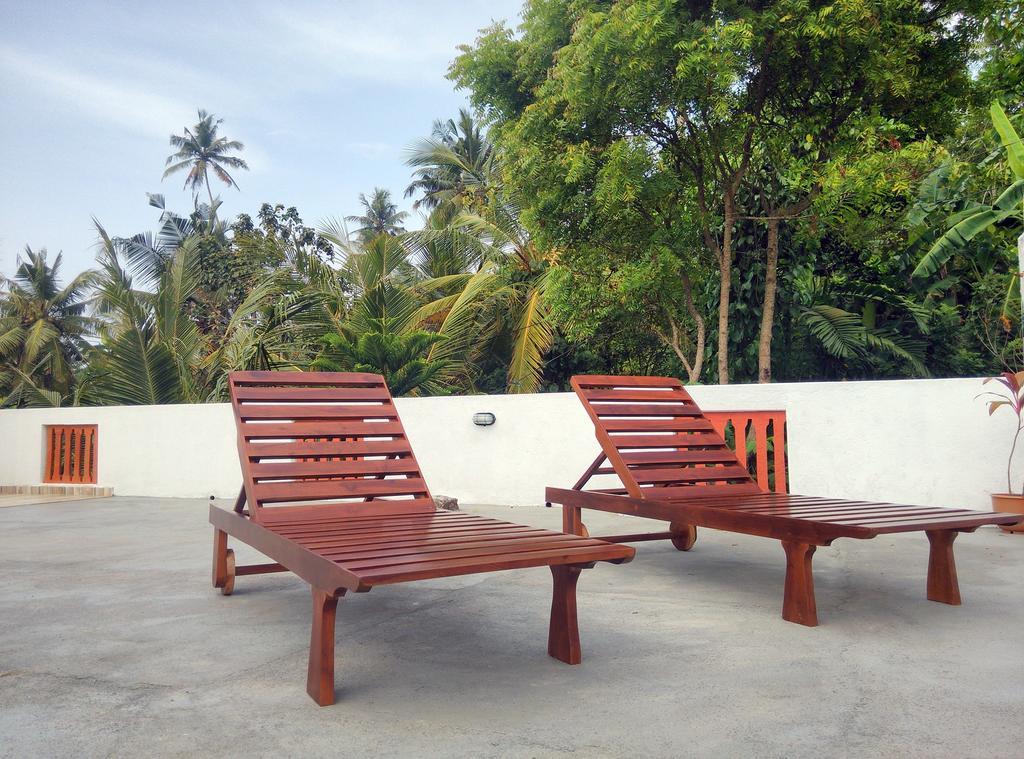 Sounds Of Nature Mini Hotel Mirissa Exterior foto